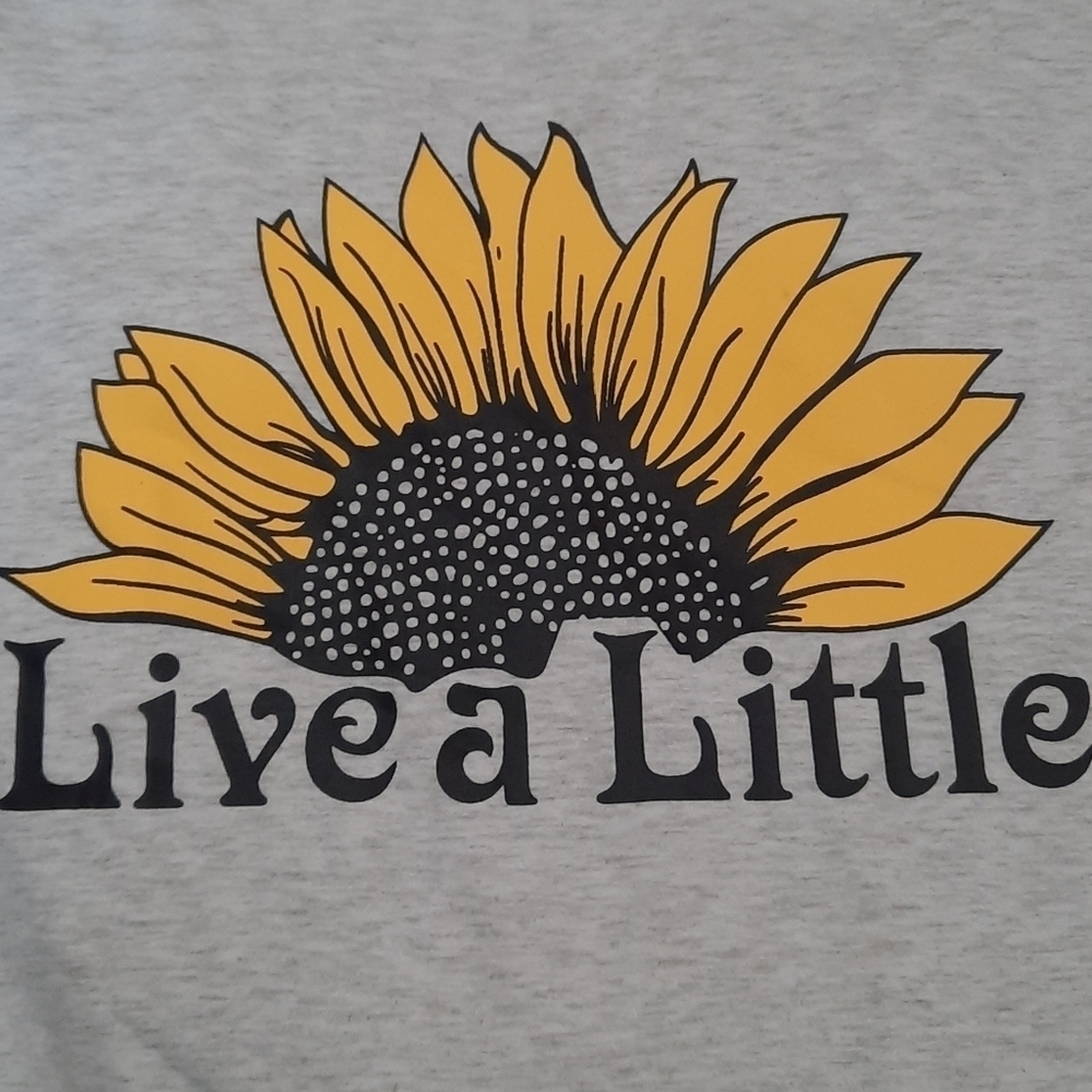 Sunflower Crewneck Tshirt - Picture 2 of 3